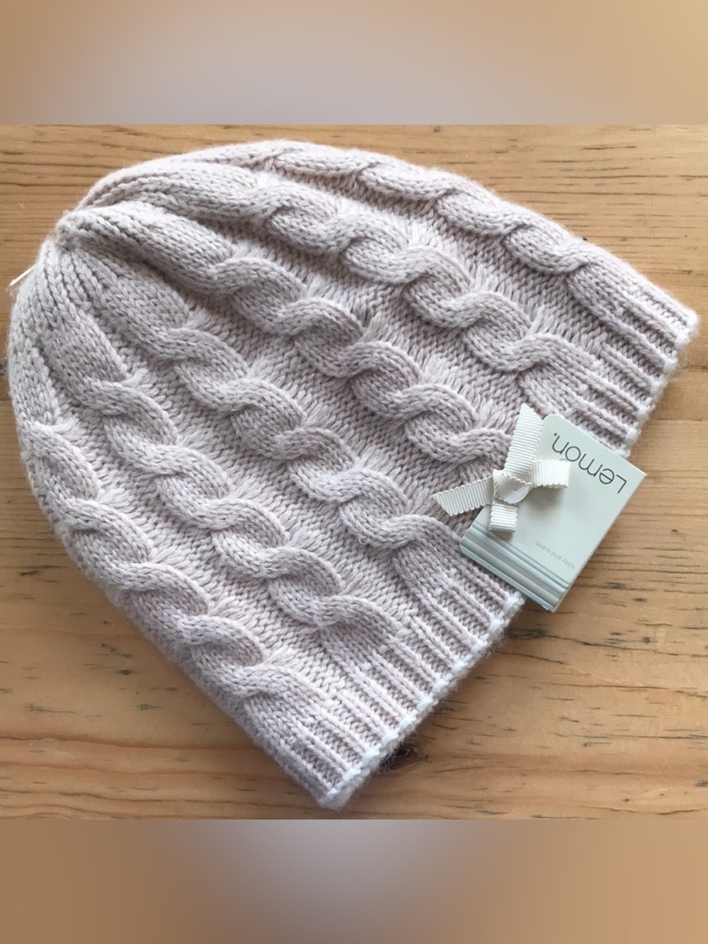 NWT Lemon O/S reversible cable knitted beanie color:berry